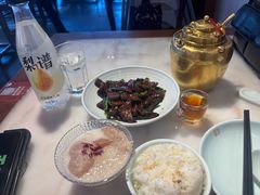 -小吊梨汤·北京菜·烤鸭(双井乐成中心店)