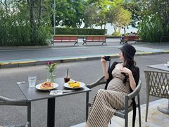 -ommo cafe(半岛城邦店)