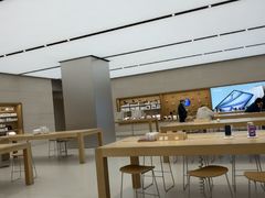 -Apple零售店(玄武湖店)