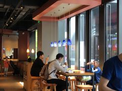 -The Habit Burger Grill 哈比特汉堡(复兴soho店)