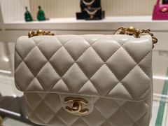 -CHANEL(恒隆广场店)