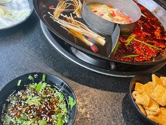 -渝涯重庆豆花老火锅(中赢国际店)
