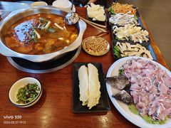 -大理.老字号渝记酸萝卜乌鱼(古城总店)