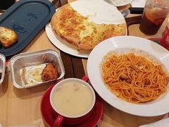 -必胜客(康华路店)