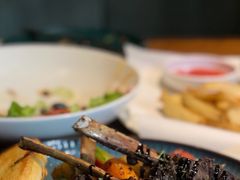 -JINNS锦时 steak&pizza(浸信会礼拜堂旧址店)