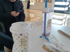 -兰熊鲜奶(颐堤港店)