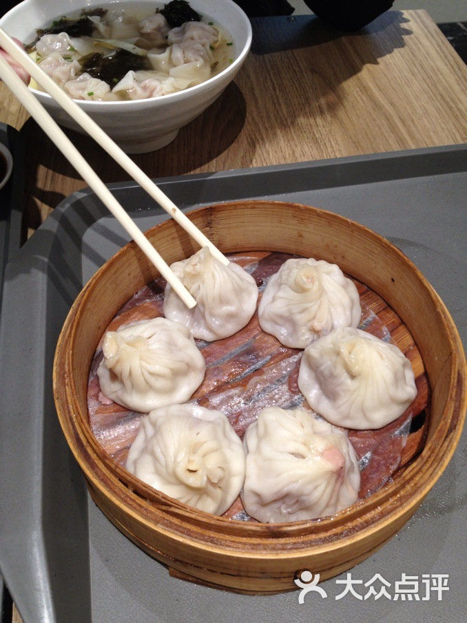 上海富春小笼(正大广场店)鲜肉小笼图片 - 第1张