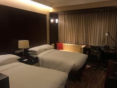 -上海龙之梦万丽酒店