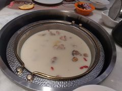 -煲宫猪肚鸡(晶品店)