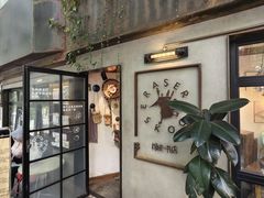 -橡皮书店(翠湖北路店)
