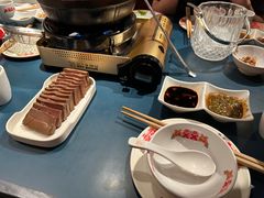 -邹开喜·小海鲜醉鸡煲·潮汕鲜切牛肉店(襄阳北路店)