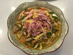 -红灯笼大酒楼(通湖路店)