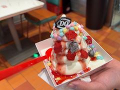 -DQ·蛋糕·冰淇淋(大宁国际商业广场店)