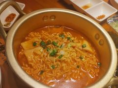 -万兴佳烤肉·长白山老味道(东岸里店)
