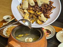 -黔蘑菇四季餐厅(观山湖店)