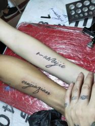 -雕龍堂纹身穿孔洗纹身培训