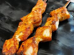 月半松板肉-月半小炉焖烤