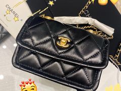 -Chanel(德基广场店)