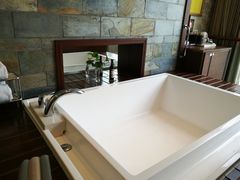 -中铁花水湾温泉酒店(大邑店)