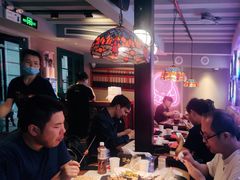 -沪小胖·小龙虾·蓝龙王(八佰伴店)