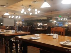 -宝莱纳啤酒花园餐厅PAULANER BRAUHAUS Nanjing(广州路店)