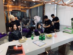 -V+SALON造型