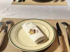 景观位-93Club·法餐厅