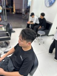 -乾健·烫染·接发SALON