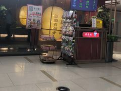 -芝小官毛肚火锅海鲜自助(苏州吴江区万宝店)