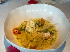 -弦月窗LUNETTE BY AMANDA(复兴路店)