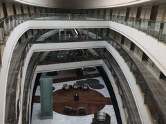 -上海滴水湖皇冠假日酒店