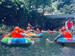 -安吉龙王山峡谷漂流