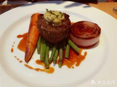 -迪拜帆船酒店海底餐厅