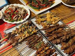 -李双猪·小龙虾·烧烤·羊肉煲(乐山店)