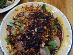-拈签一笑黄牛肉辣卤串串