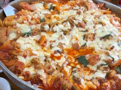 -亲昵春川鸡排(韩国美食街店)