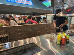 -马路牙子烧烤音乐酒馆(望京店)