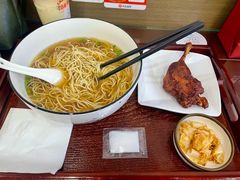 -百年老字号·观振兴蟹黄面·三虾面·苏式面(观前街富仁坊巷店)