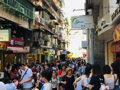 等位区-柠檬车露(卖草地店)