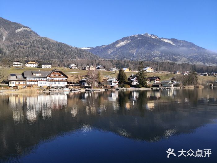 沃尔夫冈湖图片