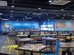 -第5大道精品休闲购物广场