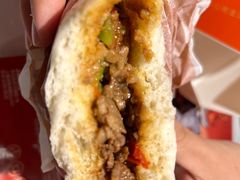 -贾国龙中国堡(上地华联店)