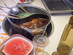 -钢管厂五区小郡肝串串香(蜀都万达店)