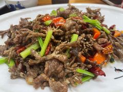 清炒猫爪菇-下梅人家土菜馆(历史文化餐厅度假区店)