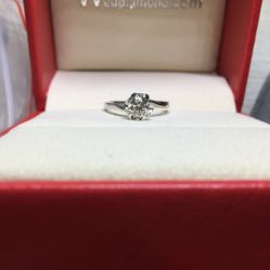 -威德钻石-克拉钻大本营(南京东路店)