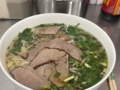 -老贵阳全牛粉(尚义路店)