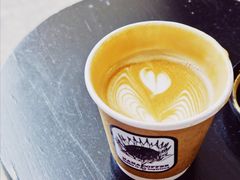澳白-HANA COFFEE(长寿路店)