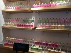 零售区-Blueglass酸奶(华贸购物中心店)