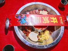 -谭鸭血老火锅(万象九宜城店)