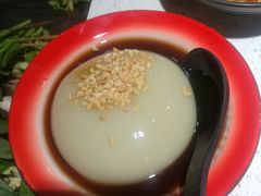 红糖冰粉-钢管厂歆瑞源油卤串串香(春熙路太古里店)